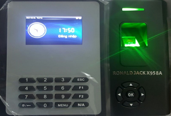 Máy chấm công vân tay và thẻ từ Ronald jack X958A